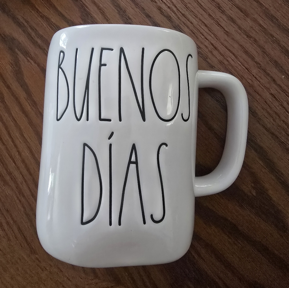 Rae Dunn ''Buenos Dias' Mug